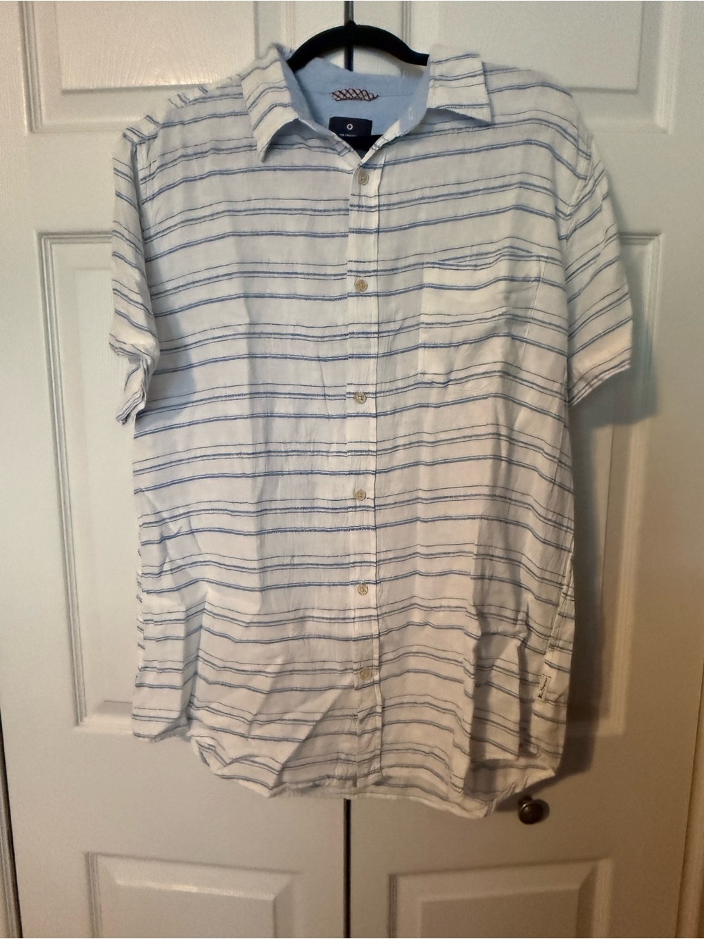 Ben Sherman White Short-Sleeve Button-Down with Light Blue Stripes